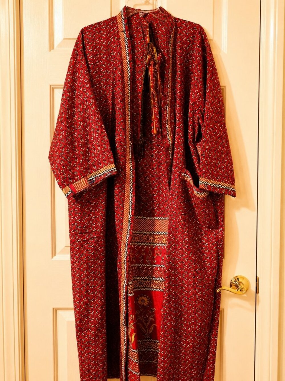 Handmade Women's Floral Art Silk Kimono Robe Lightweight Boho Cover Up